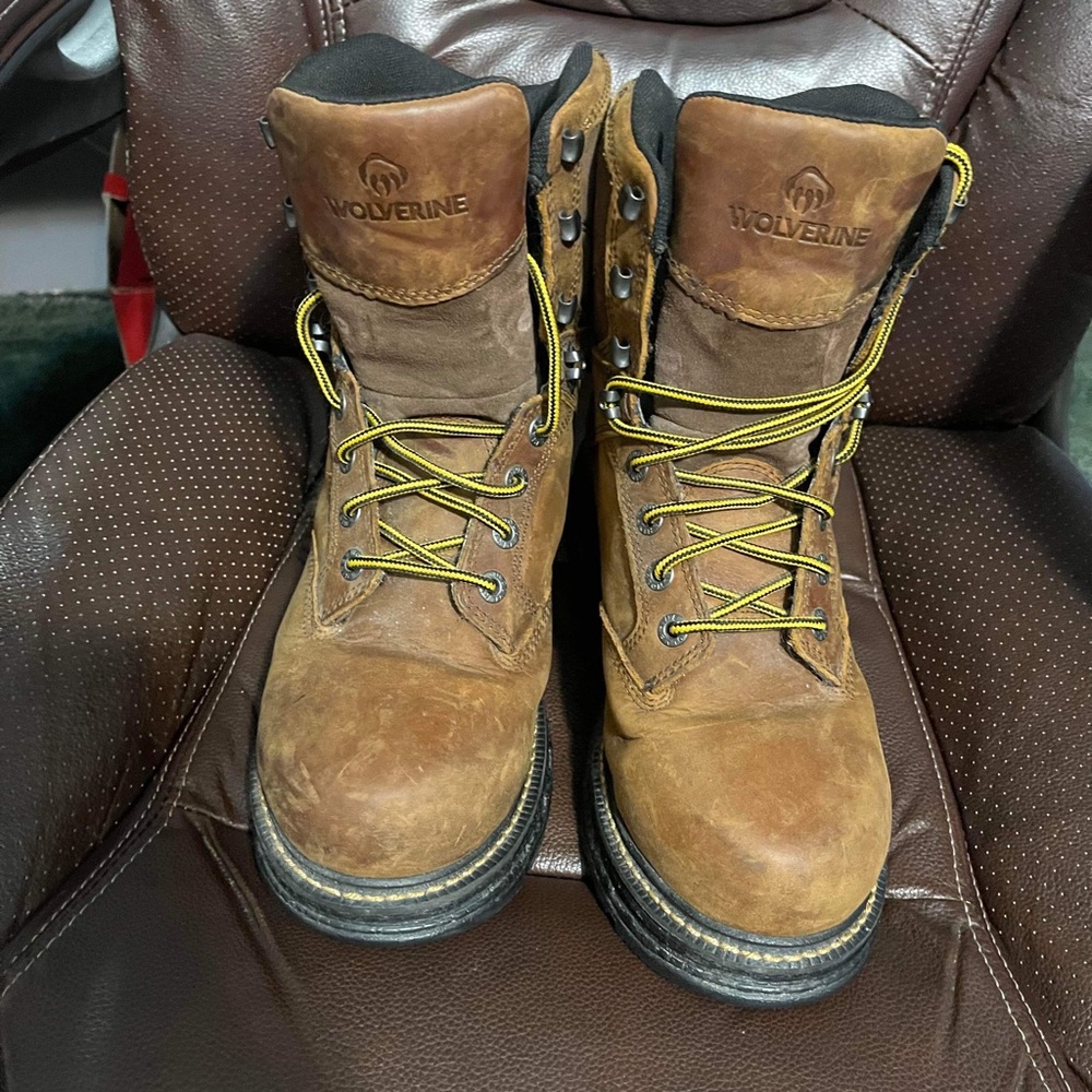 Wolverine non steel toe waterproof boots size 9.5M